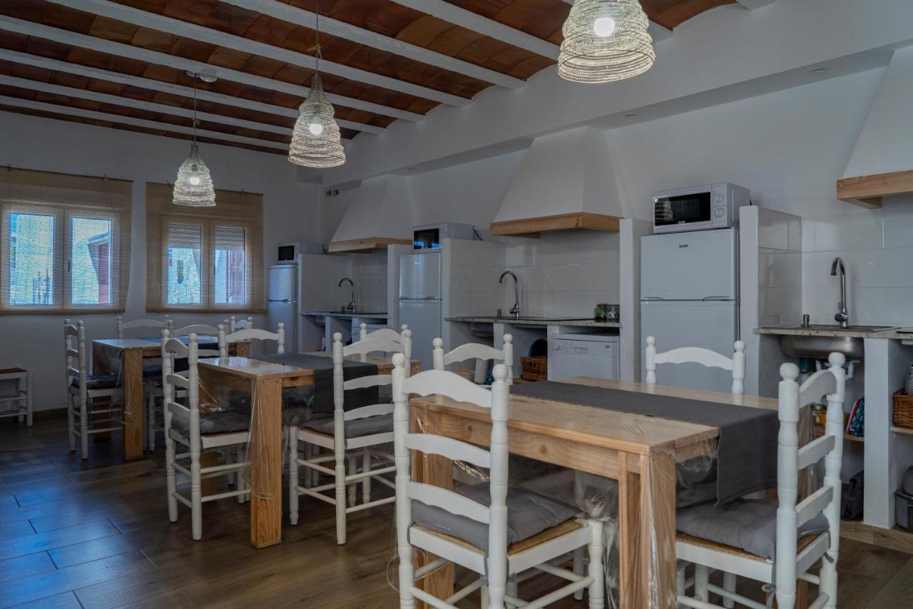 Cal Xot Pensionat El Poble Nou del Delta Exteriör bild
