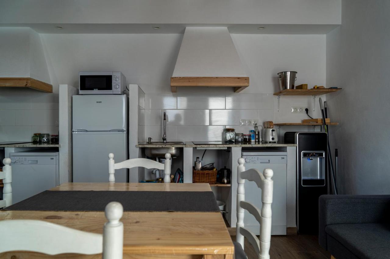 Cal Xot Pensionat El Poble Nou del Delta Exteriör bild